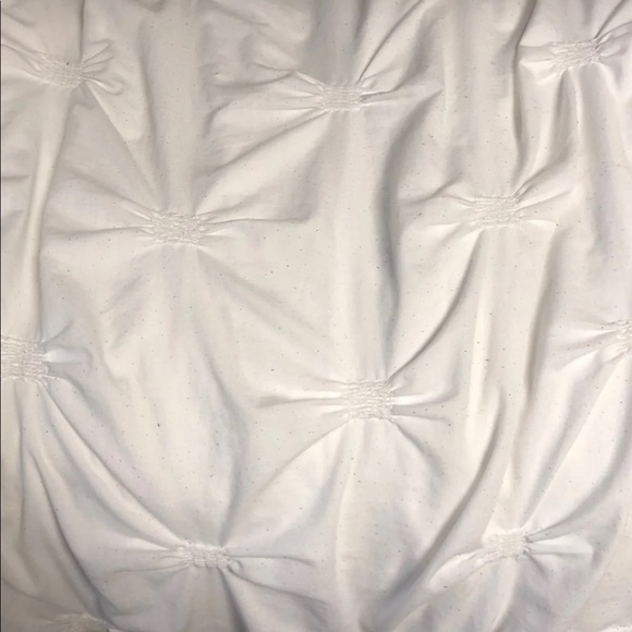Dormify Twin XL Duvet AND Duvet Cover - Picture 3 of 4
